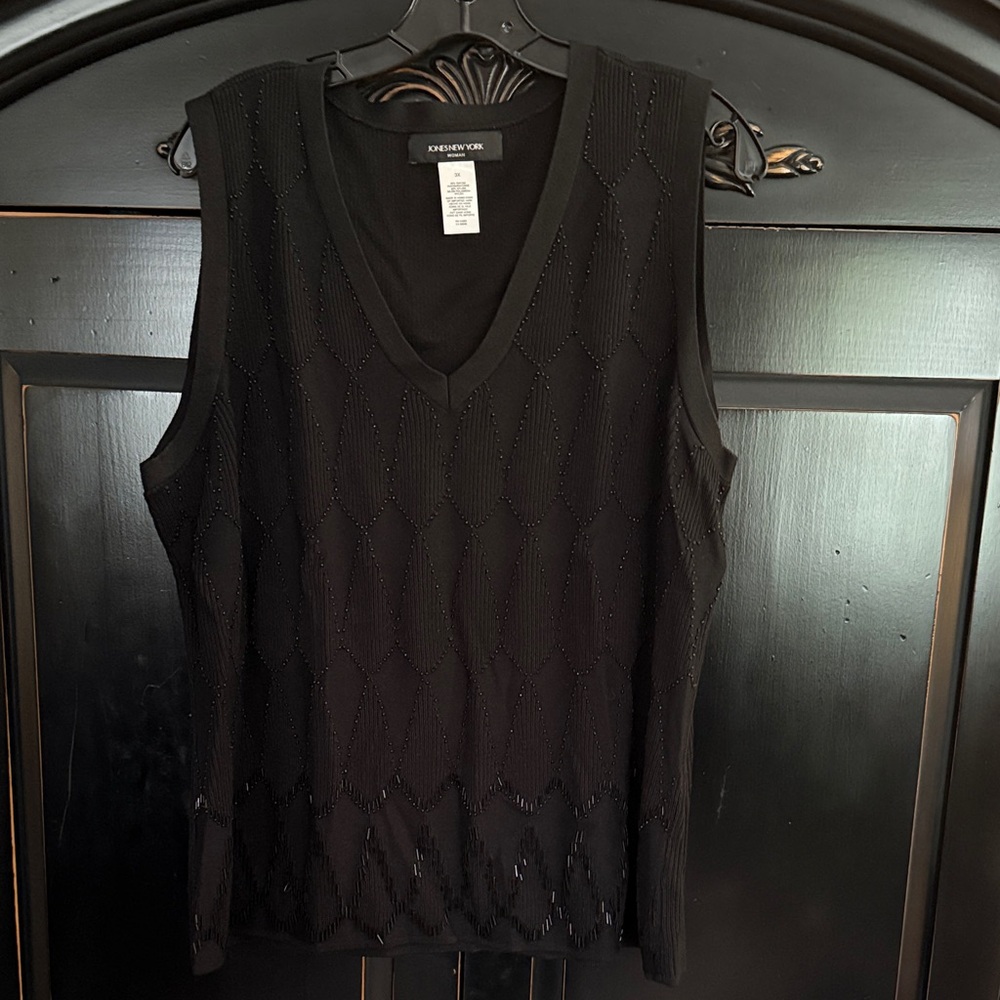 Jones New York Black Textured And Beaded Tank Top